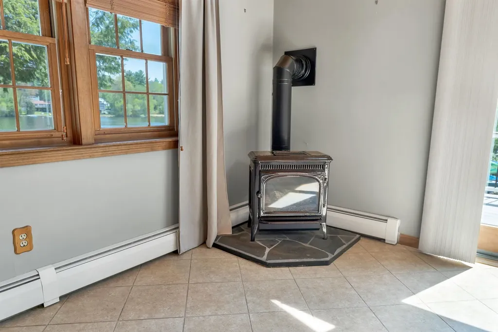 206 Varney Road Barnstead NH 03225