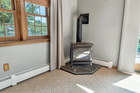 206 Varney Road Barnstead NH 03225