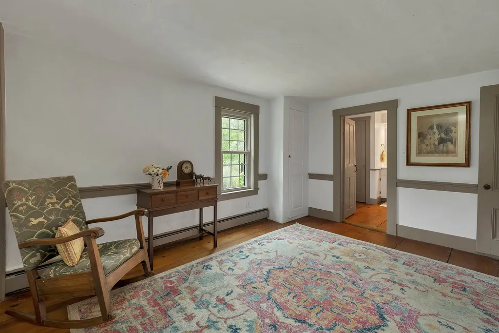 52 Lyford Road Brookfield NH 03872