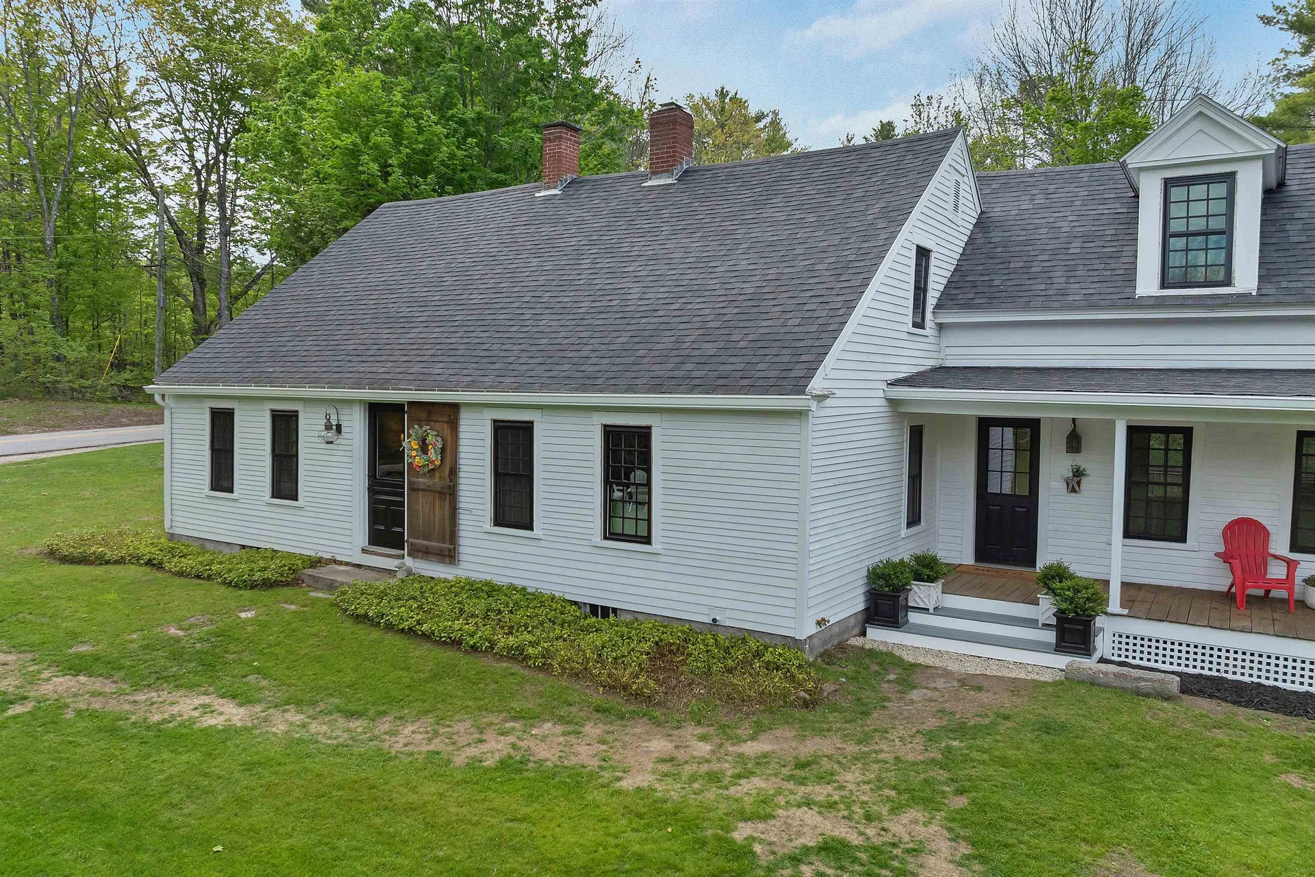 52 Lyford Road Brookfield NH 03872
