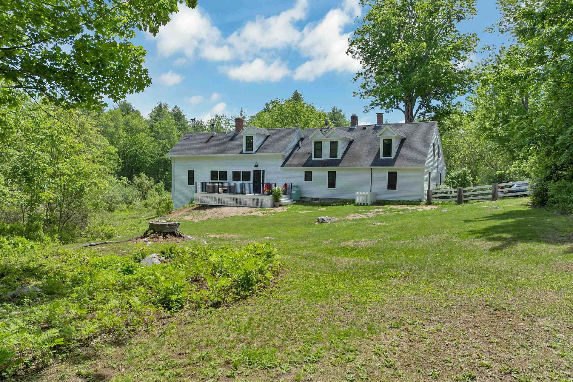 52 Lyford Road Brookfield NH 03872