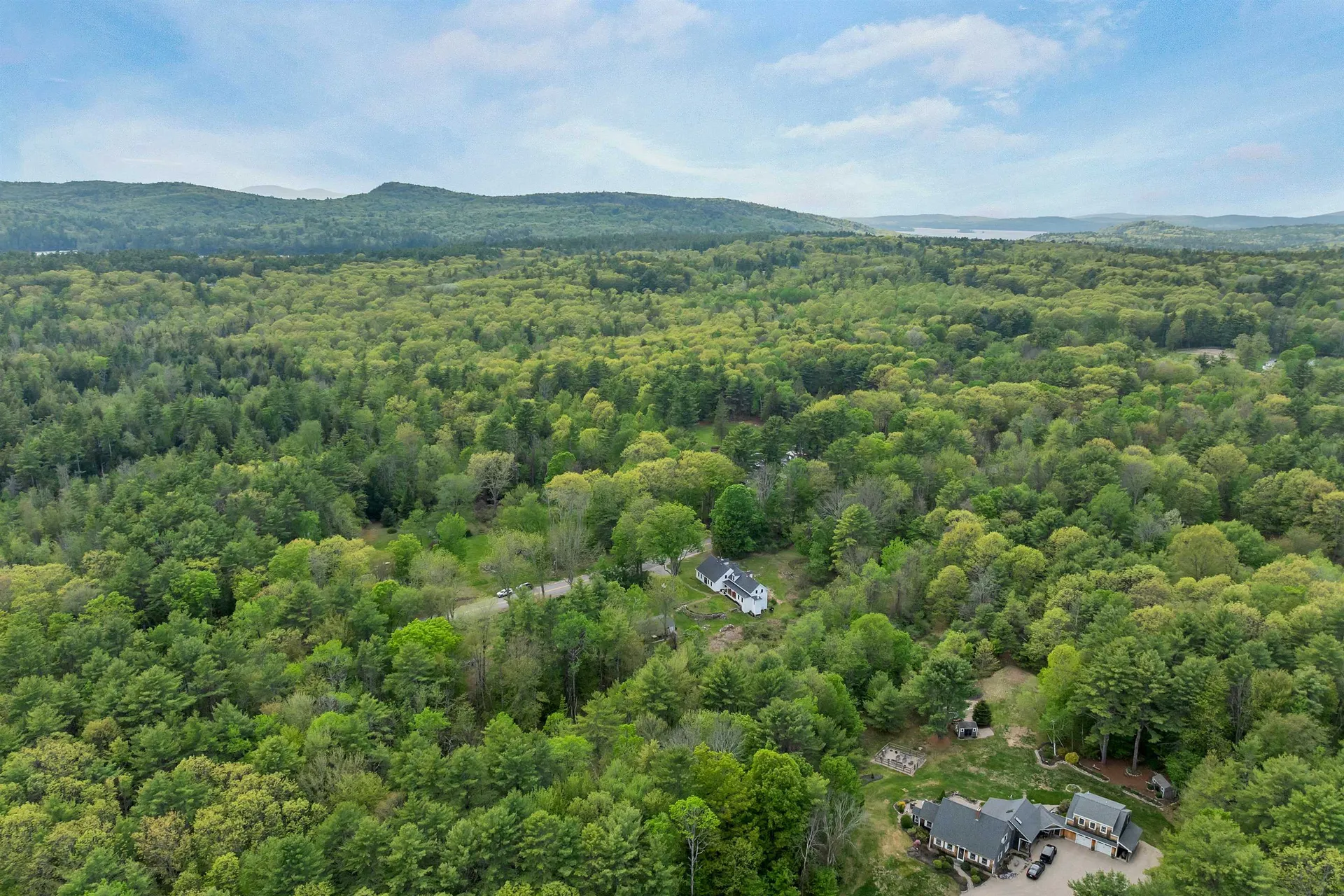 52 Lyford Road Brookfield NH 03872