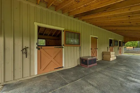 52 Lyford Road Brookfield NH 03872