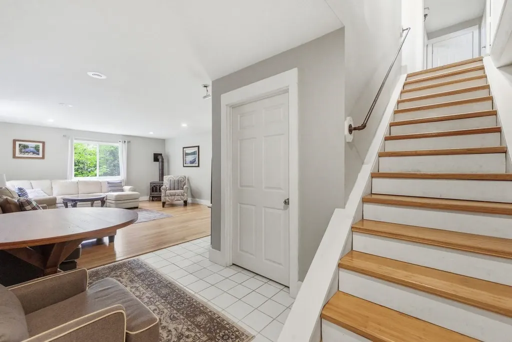 111 Holland Trail Thornton NH 03285