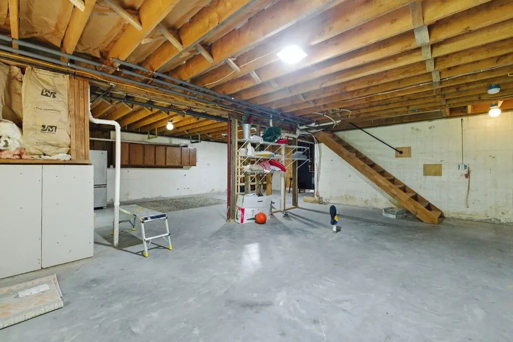 111 Holland Trail Thornton NH 03285
