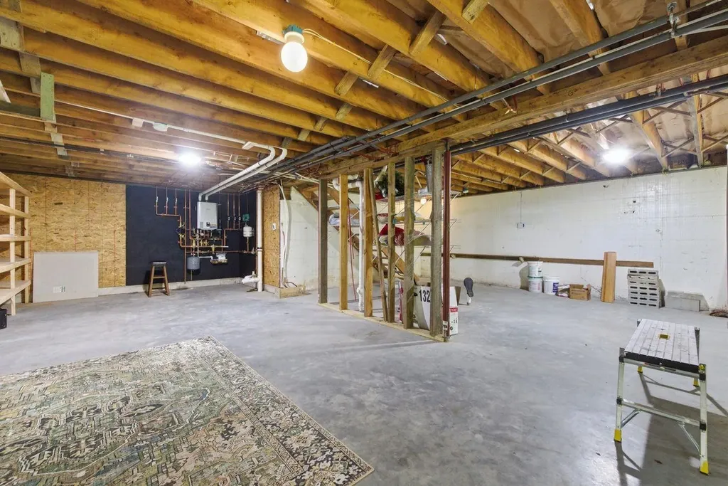 111 Holland Trail Thornton NH 03285
