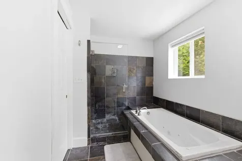 111 Holland Trail Thornton NH 03285