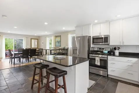 111 Holland Trail Thornton NH 03285