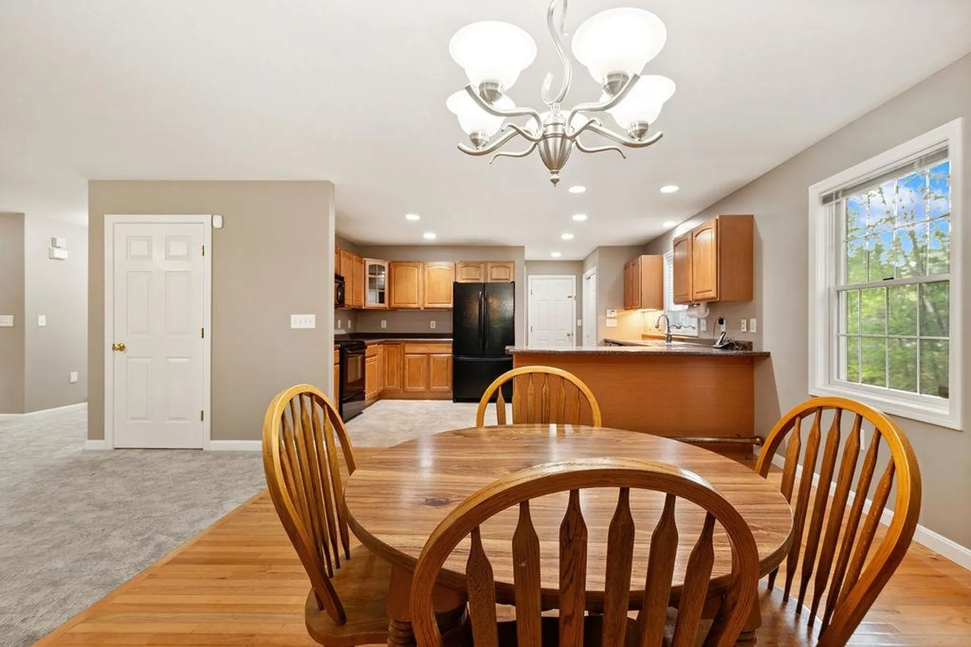 136 Sarah Circle Laconia NH 03246
