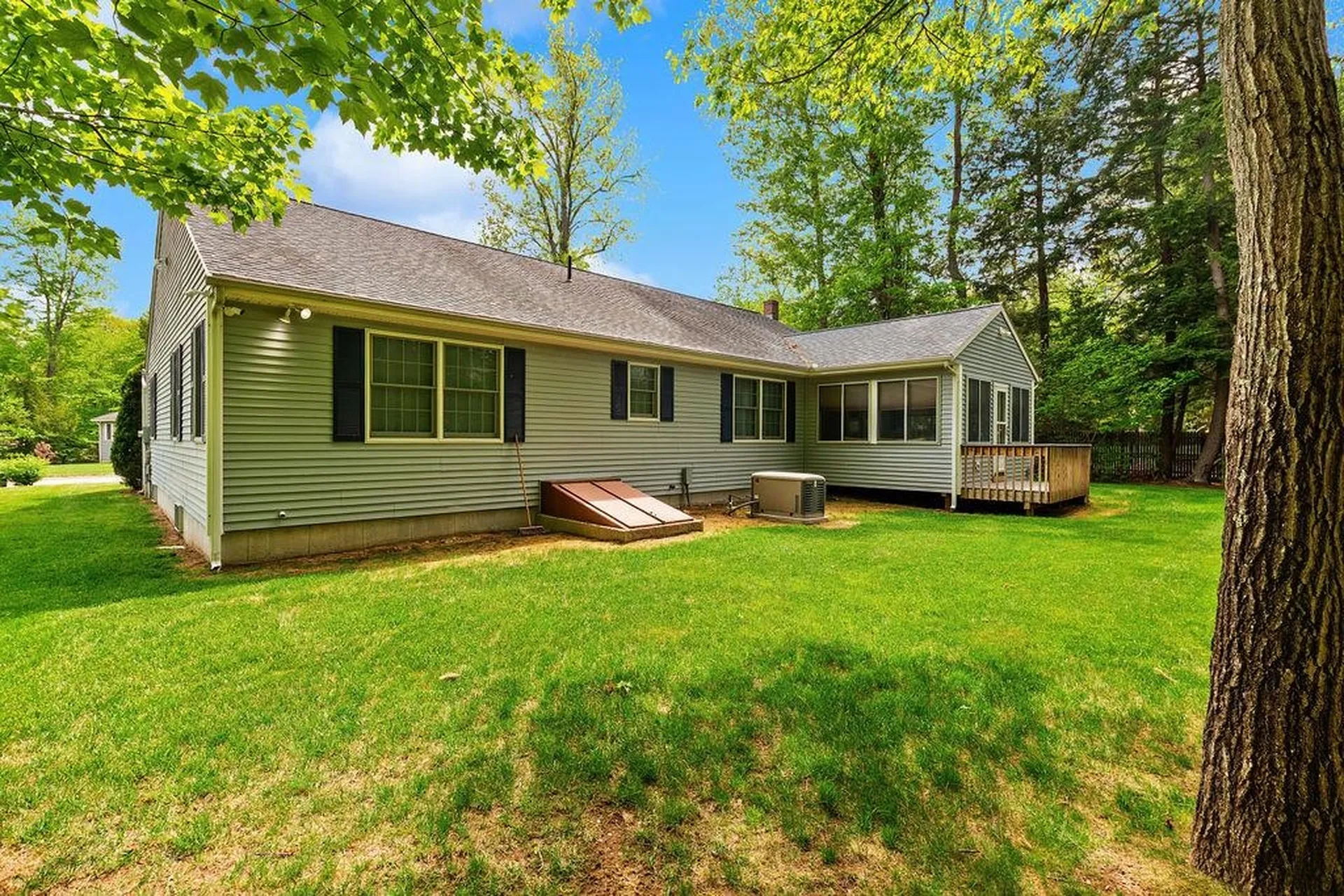 136 Sarah Circle Laconia NH 03246