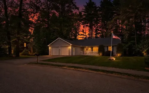 136 Sarah Circle Laconia NH 03246