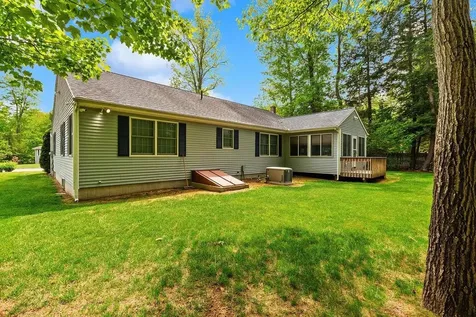 136 Sarah Circle Laconia NH 03246