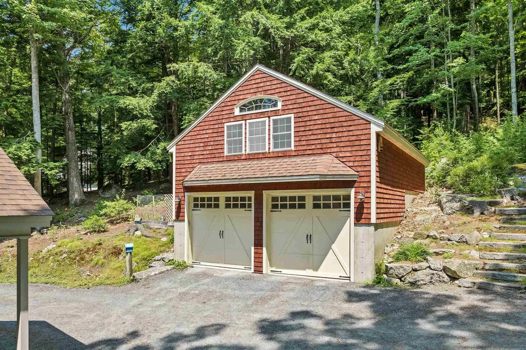72 Keyser Street Sutton NH 03260