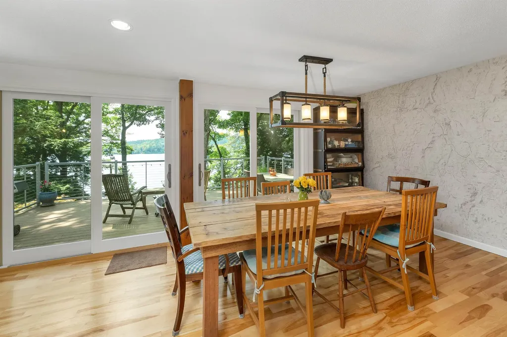 72 Keyser Street Sutton NH 03260
