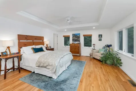 72 Keyser Street Sutton NH 03260