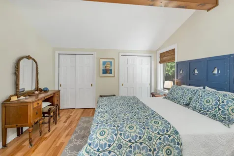 72 Keyser Street Sutton NH 03260