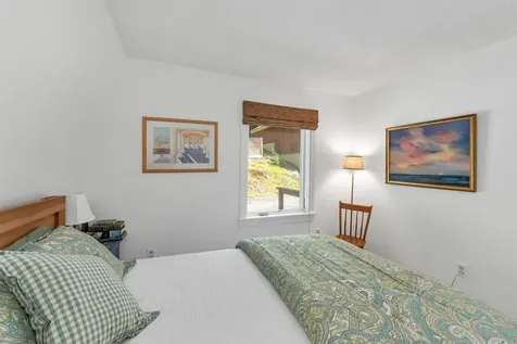 72 Keyser Street Sutton NH 03260