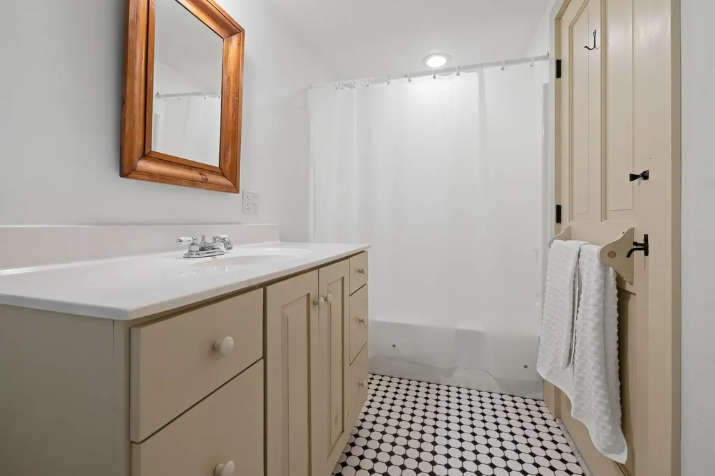 962 Raymond Road Danby VT 05739
