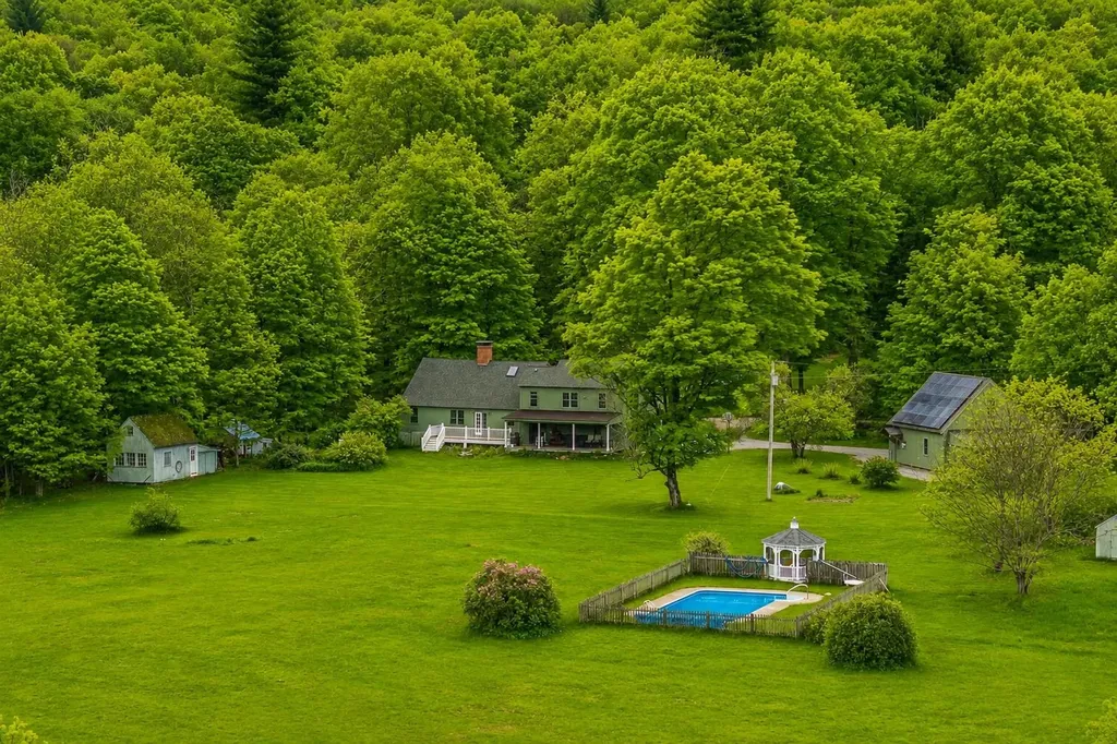 962 Raymond Road Danby VT 05739