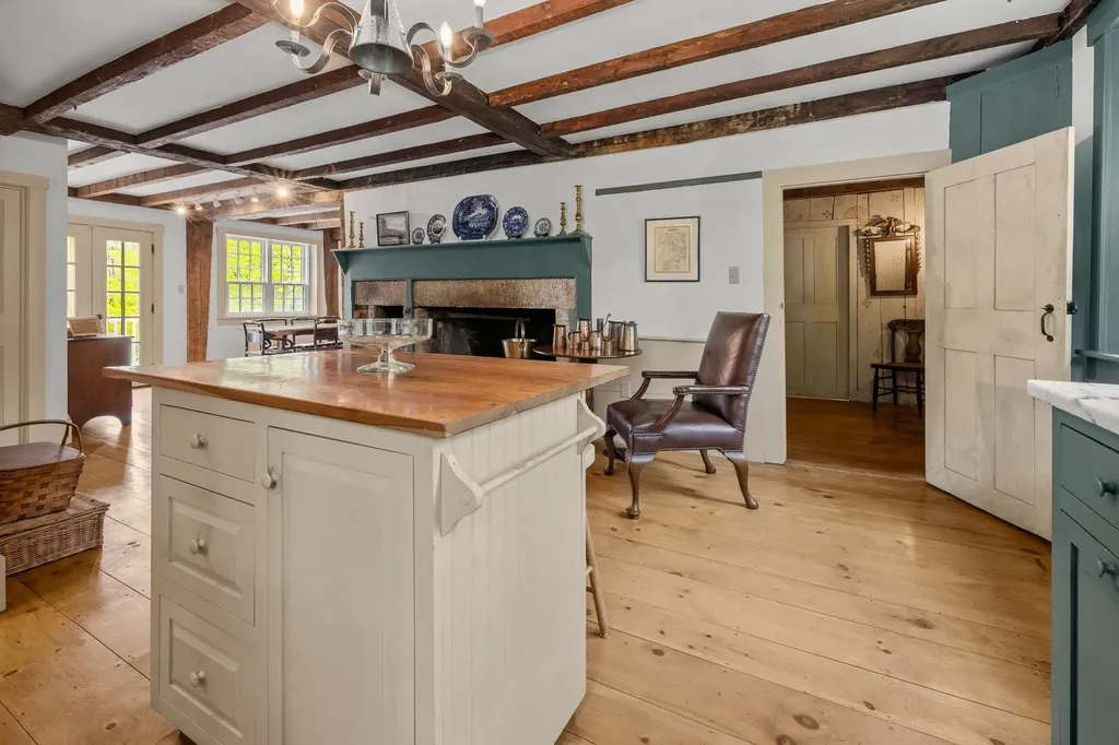 962 Raymond Road Danby VT 05739
