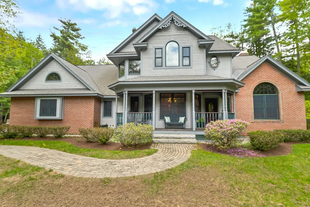 46 Washington Avenue Bartlett NH 03812