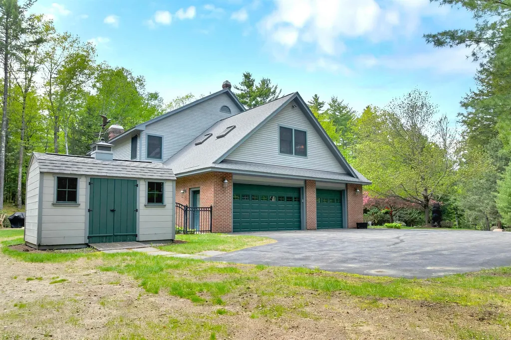 46 Washington Avenue Bartlett NH 03812
