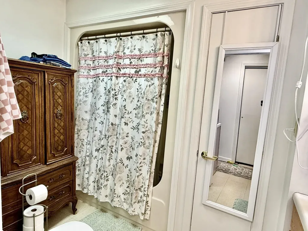 493 North Shore Road Chesterfield NH 03462