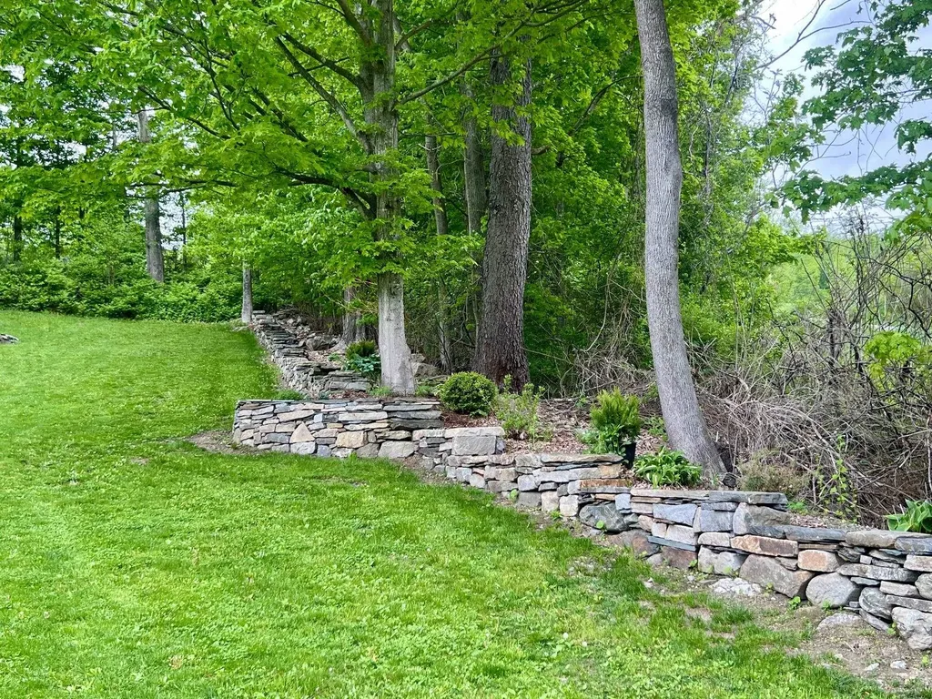59 East Street Middletown Springs VT 05757
