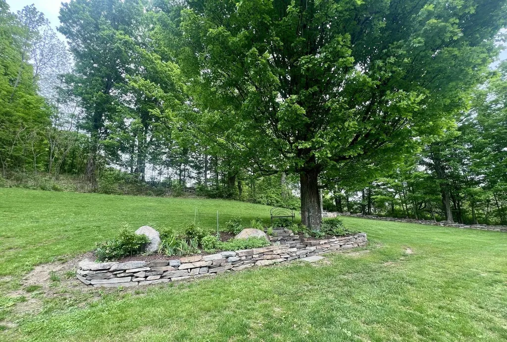 59 East Street Middletown Springs VT 05757