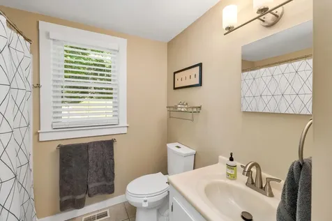 13 Aspen Drive Tuftonboro NH 03816