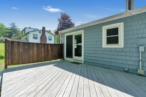 14 Phinney Lane Exeter NH 03833