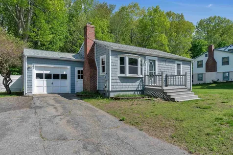 14 Phinney Lane Exeter NH 03833