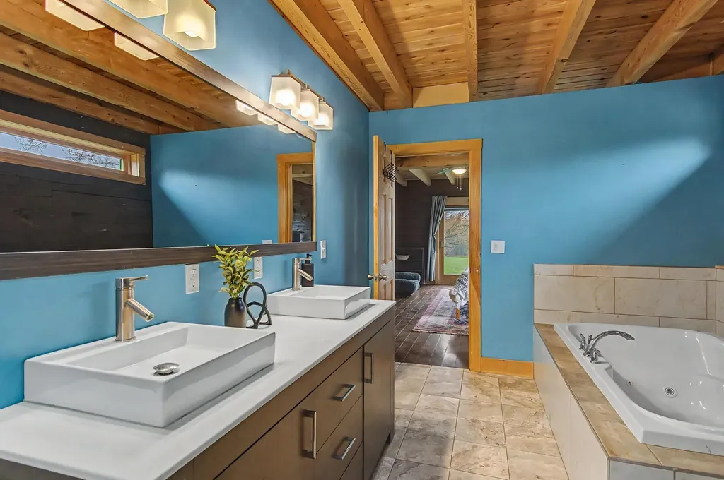 410 Berry Road Berkshire VT 05476