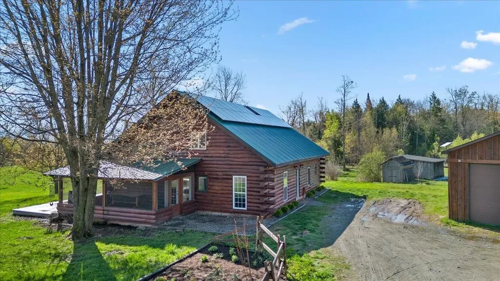 410 Berry Road Berkshire VT 05476