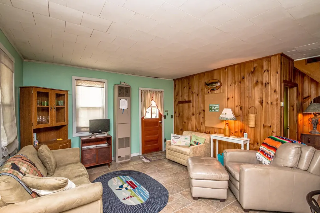 34 Old Sandy Pond Road Wakefield NH 03830