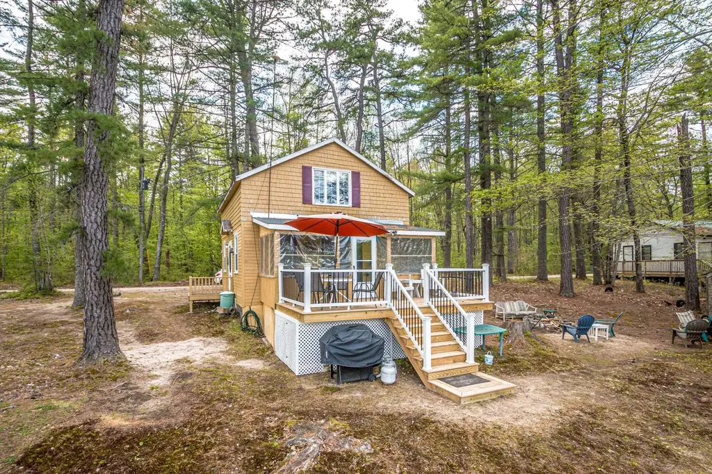 34 Old Sandy Pond Road Wakefield NH 03830