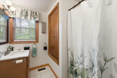 115 Wintersport Street Moultonborough NH 03254
