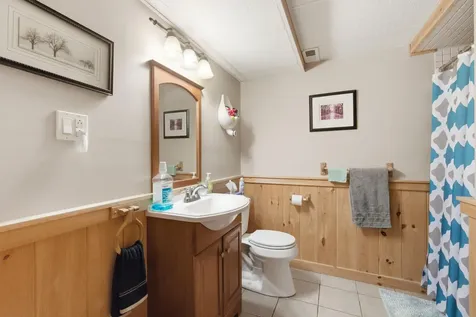 115 Wintersport Street Moultonborough NH 03254