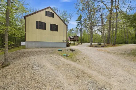 115 Wintersport Street Moultonborough NH 03254