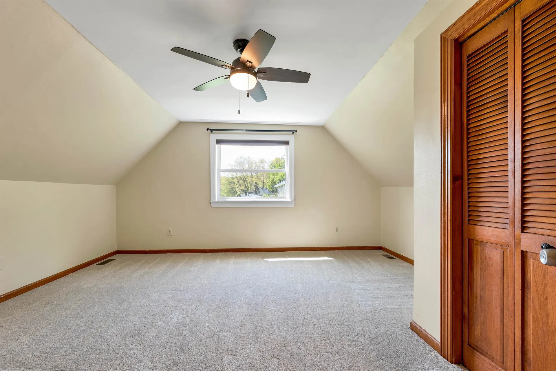 218 Brookside Drive Hartford VT 05001
