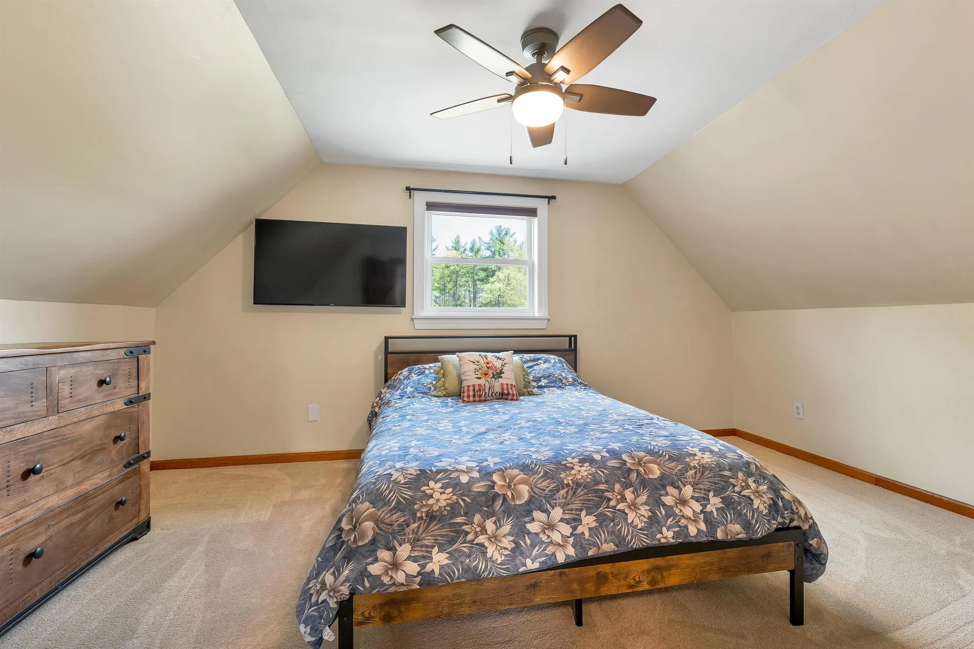 218 Brookside Drive Hartford VT 05001
