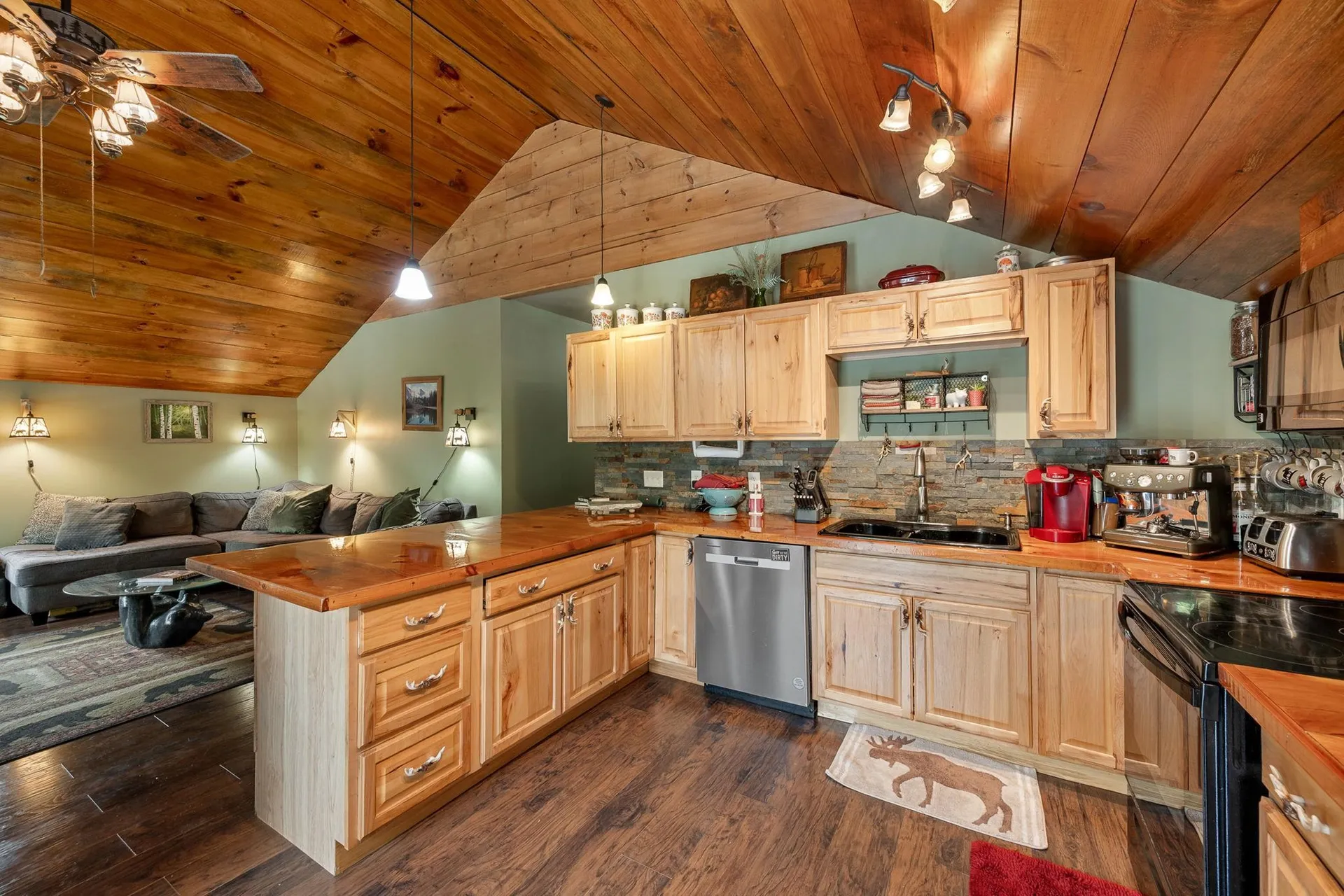 251 Doe Road Warren VT 05674