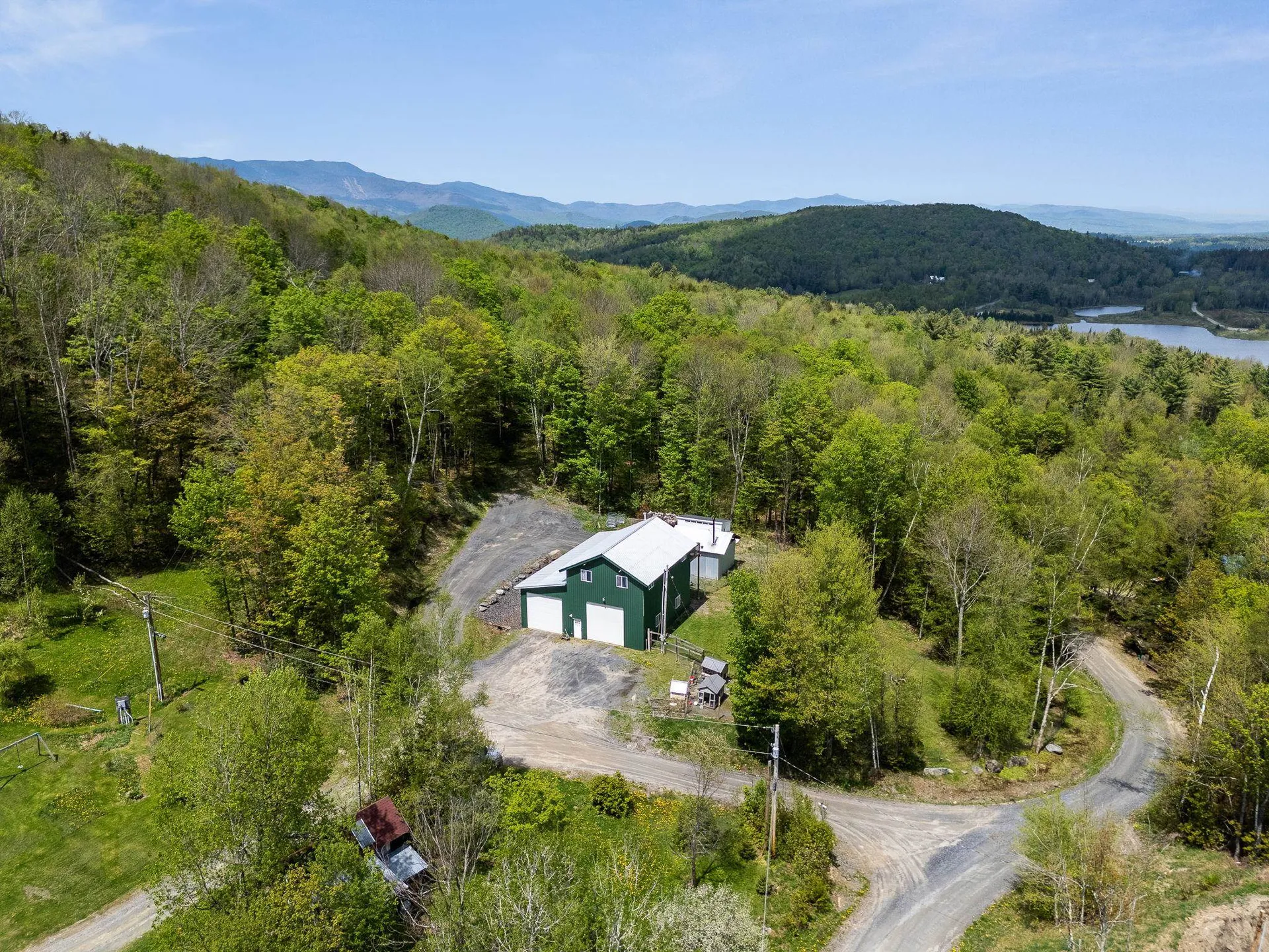 251 Doe Road Warren VT 05674