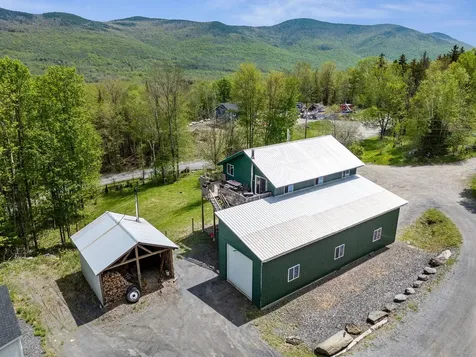 251 Doe Road Warren VT 05674