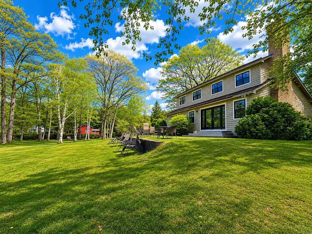 1254 Bluff Road Newport City VT 05855