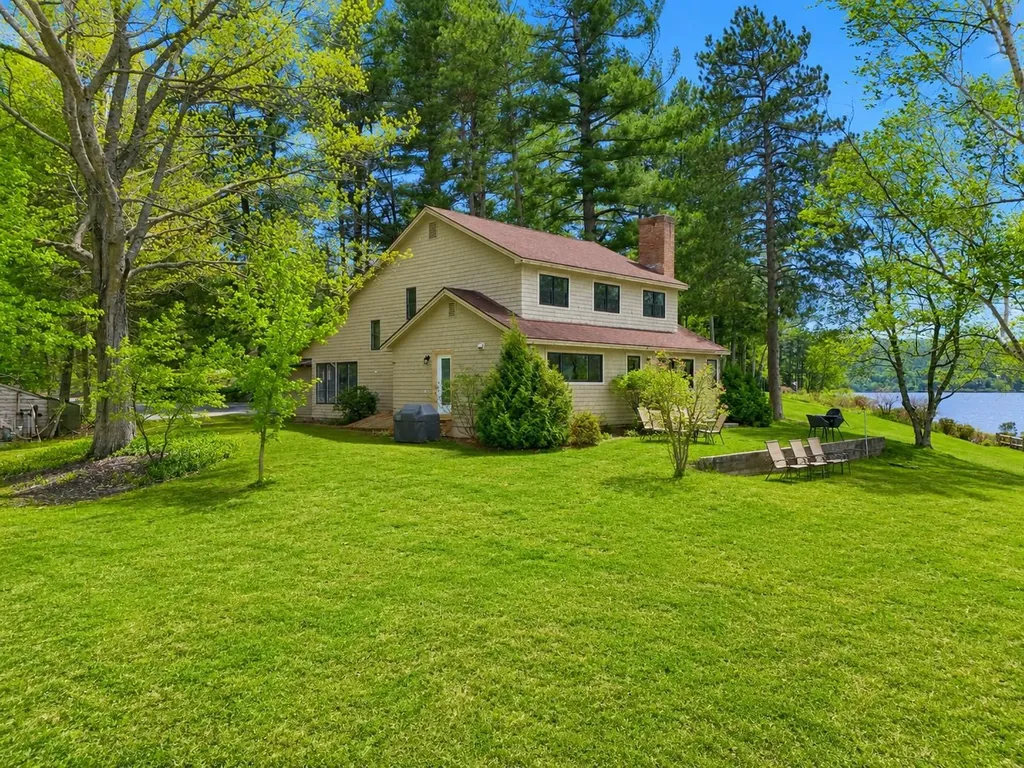 1254 Bluff Road Newport City VT 05855