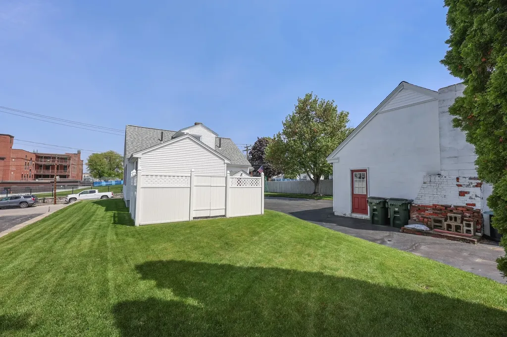 36 Alsace Street Manchester NH 03102