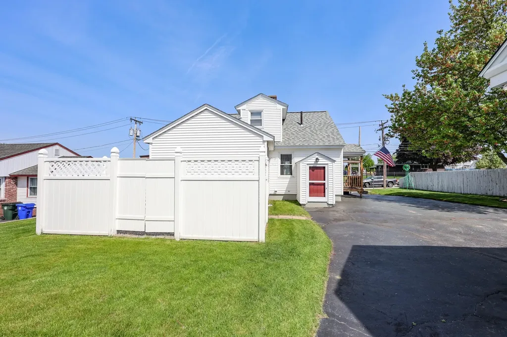 36 Alsace Street Manchester NH 03102