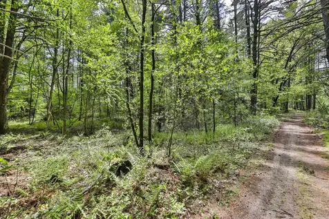 2A & 2b Camp Road Amherst NH 03031