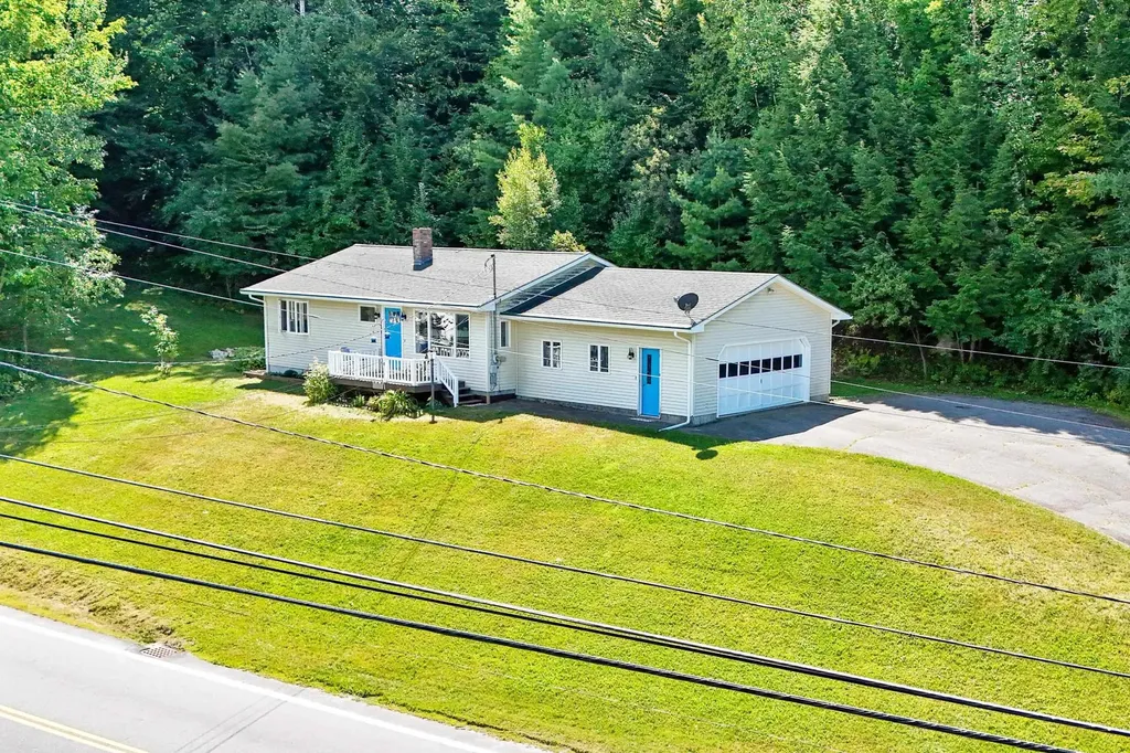 370 Lake Street Barton VT 05822
